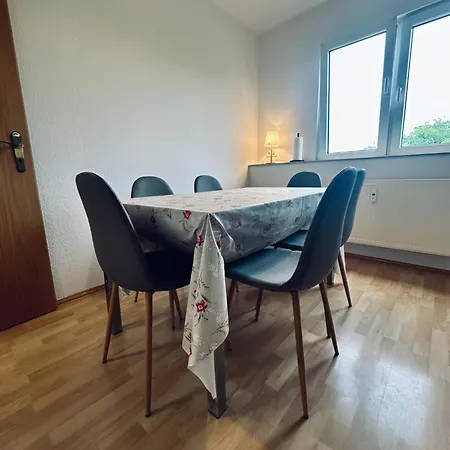 H&s Host & Sleep Ii Gross & Ruhig Apartment